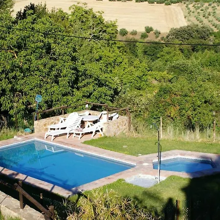 Charming In With Pool *